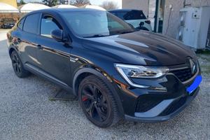 Renault Arkana 1.6 E-Tech full hybrid R.S. Line Fa
