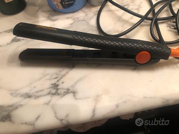 Piastra e aciuga x capelli