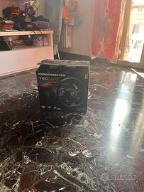 Volante thrustmaster