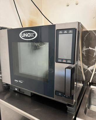 Forno UNOX 5 teglie