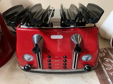 Tostiera a 4 slot e 4 pinze