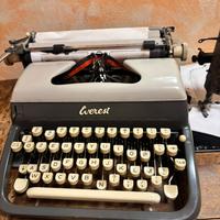 Macchina da scrivere d'epoca Everest K2