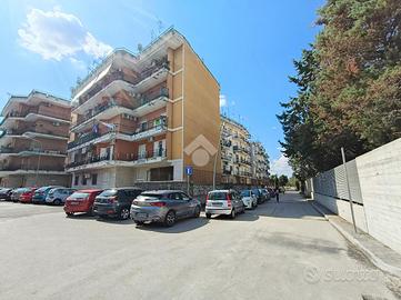 3 LOCALI A POMIGLIANO D'ARCO