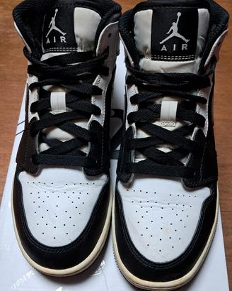 scarpe nike jordan mid