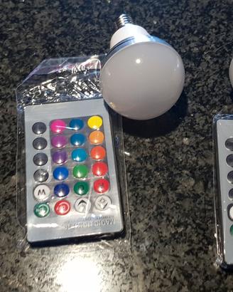 N.3 lampade E14 led colori con telecomando