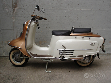 Scooter d'epoca Fuji rabbia 200cc