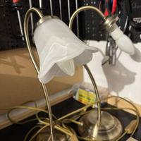 Lampada da comò