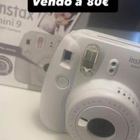 Macchina fotografica istantanea