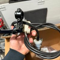 Pompa Freno posteriore a pollice  accossato univer