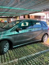 Mercedes CLASSE B 180 D - Km 65.00.-