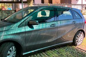 Mercedes CLASSE B 180 D - Km 65.00.-