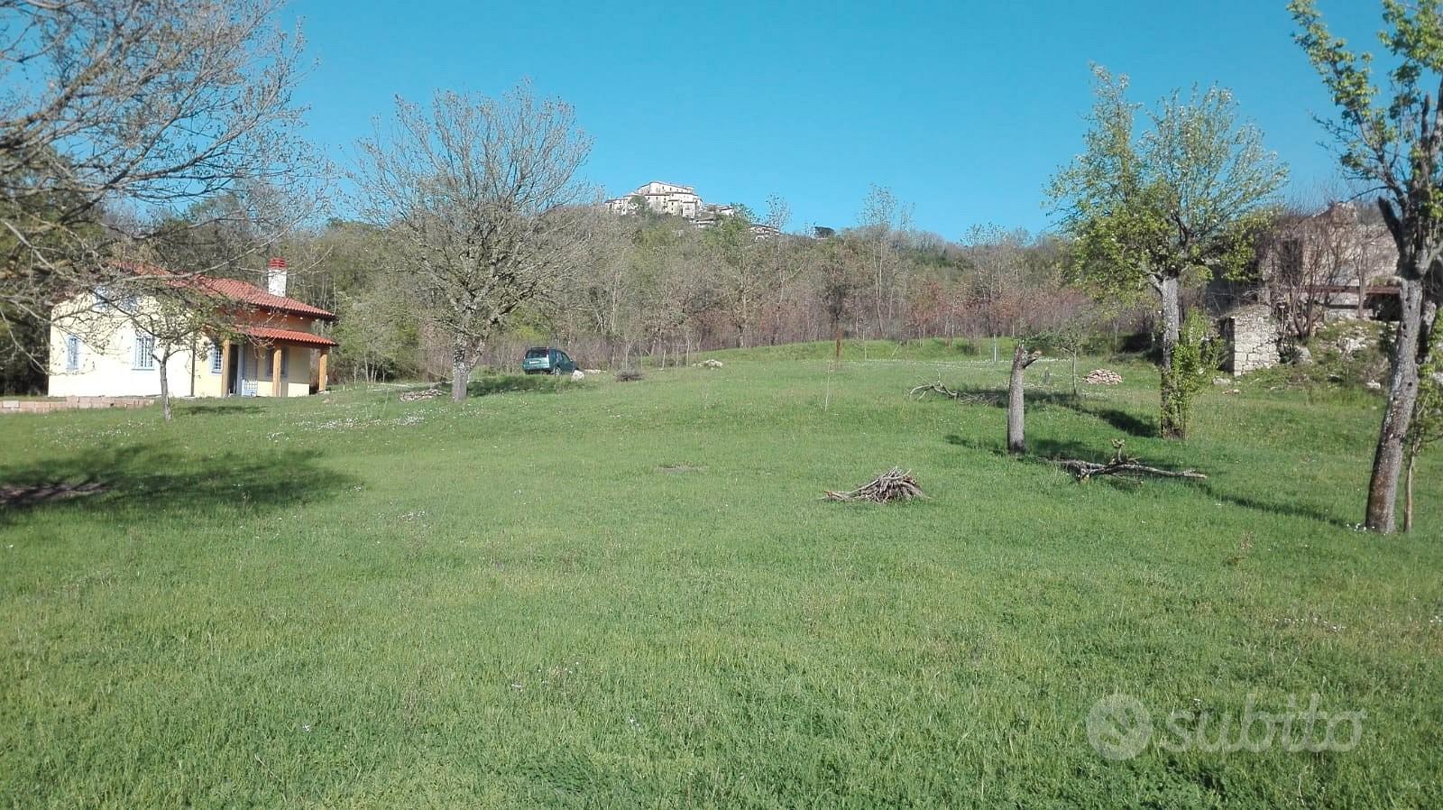 Rustico con terreno - Vista 2