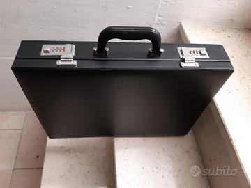 Valigetta ventiquattrore - espandibile