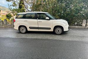 Fiat 500L living