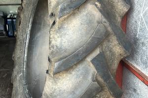 Gomme di trattore 14.9.28