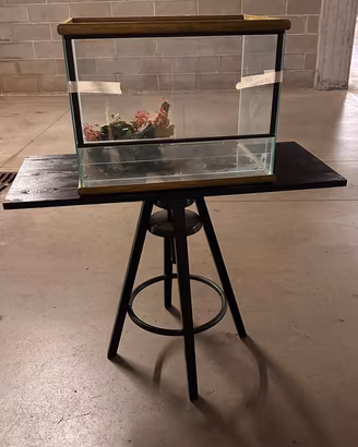 Terrario/teca per rettili/roditori + supporto