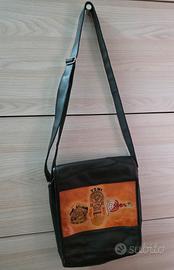 Borsa tracolla in pelle con decorazioni Perù.