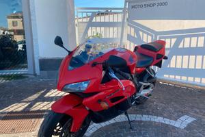 Honda CBR 1000 RR - 2005 - N 61