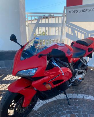 Honda CBR 1000 RR - 2005 - N 61