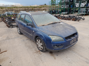 Ford focus sw 1.8 td 07 ricambi
