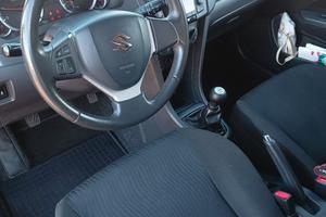 suzuki swift anno 2012