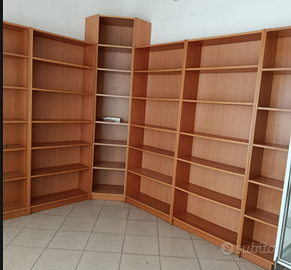 Libreria Billy