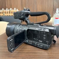 Videocamera JVC GY-HM250E