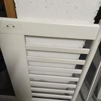 letto singolo bianco di legno