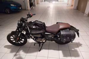 Moto QJ 125 i8