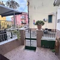 Zona Chiavelli - Piano rialzato semi indipendente