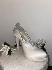 Scarpe da sposa in raso. N.36