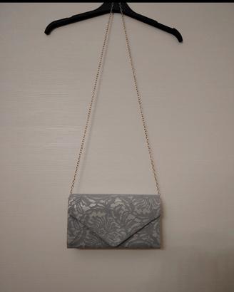 Pochette in pizzo