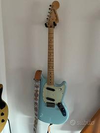 Fender Mustang
