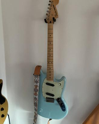 Fender Mustang