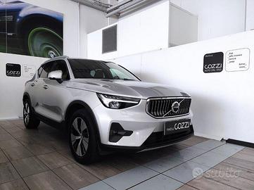 VOLVO XC40 (2017-->) - XC40 T4 Recharge Plug-in Hy