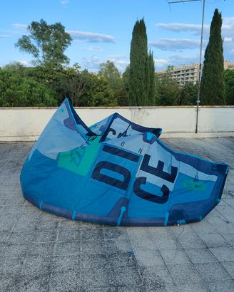 vela North dice 8 kitesurf 