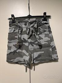 Shorts camouflage donna con cintura