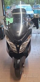 Suzuki burgman 