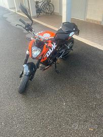KTM 125 Duke - 2015
