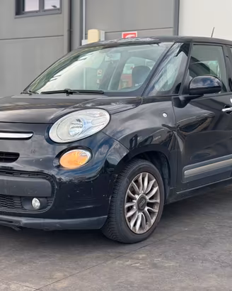 FIAT 500L per ricambi usati 199B4000