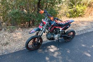 Moto cross 125