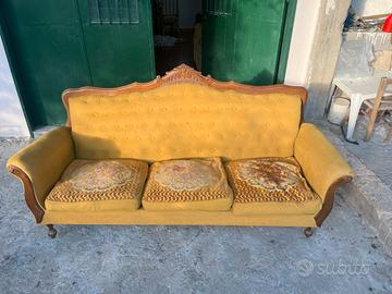 Divano vintage stile barocco