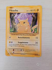 carta pokemon Pikachu 