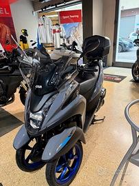YAMAHA TRICITY 155 TOURING - KM 7900 - UNICO PROPR