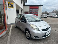 Toyota Yaris 1.0 5 porte Now GPL