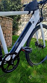 Bici Elettrica  E-BIKE GRAVEL COME NUOVA