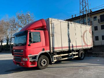 Camion daf con sponda idraulica