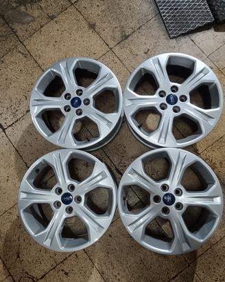 cerchi in lega da 17 Ford 5x108