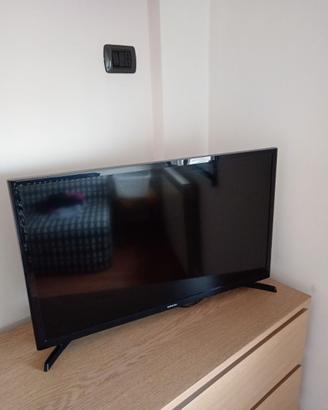 TV LCD 32 pollici