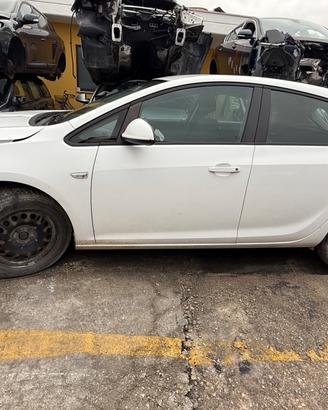 OPEL ASTRA J RICAMBI